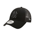 Black - Front - New York Yankees 9Forty New Era Trucker Cap