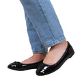 Black - Front - Where's That From Womens-Ladies Tallula Patent Faux Leather Wide Pumps