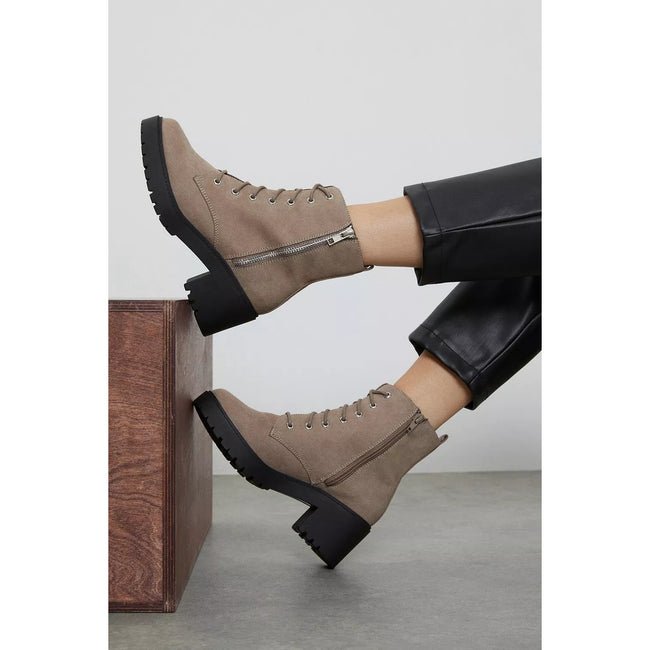 Dorothy perkins clearance lace up boots